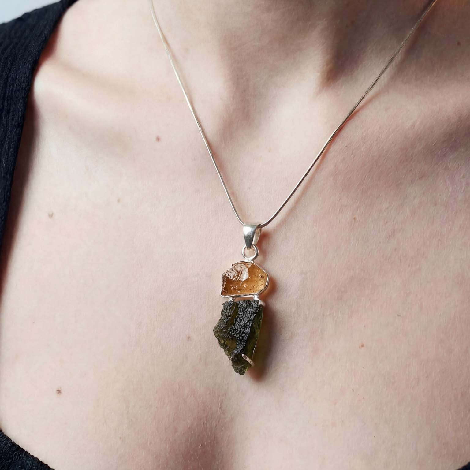 Μολδαβίτης & Μετεωρίτες